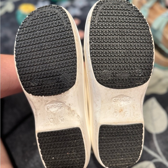 Crocs Women's Neria Classic Work Clog - White Sz 10 - Picture 2 of 2